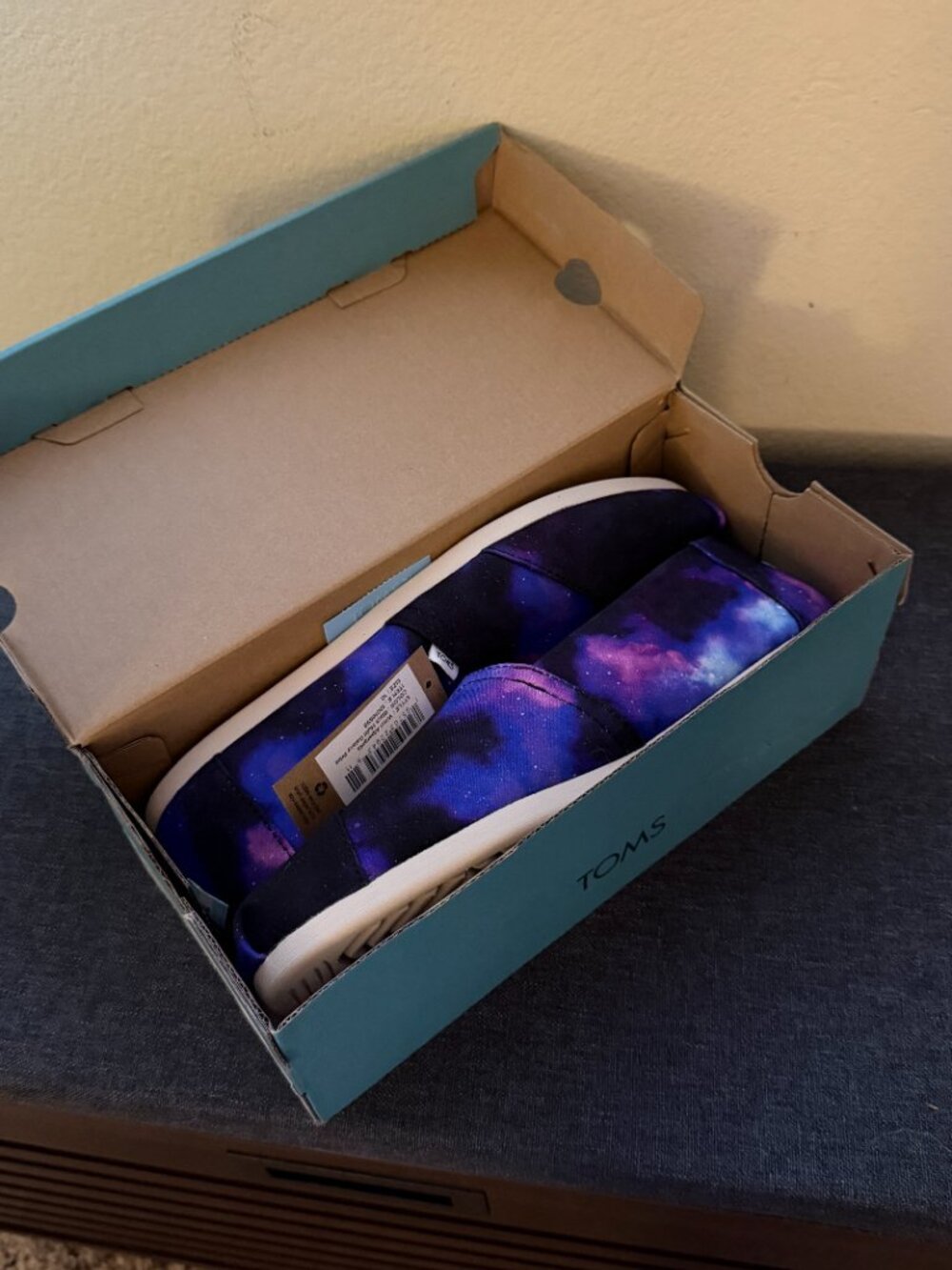NWT! TOMS Galaxy Shoes, Women's 10 - Picture 3 of 13
